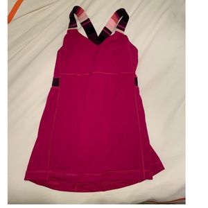 Women’s lululemon tank! In great condition